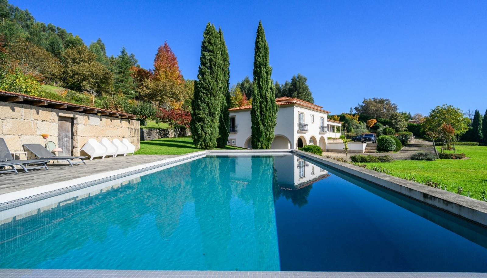 Villa de 6 chambres avec jardin et piscine à vendre Guimarães, Portugal_346039