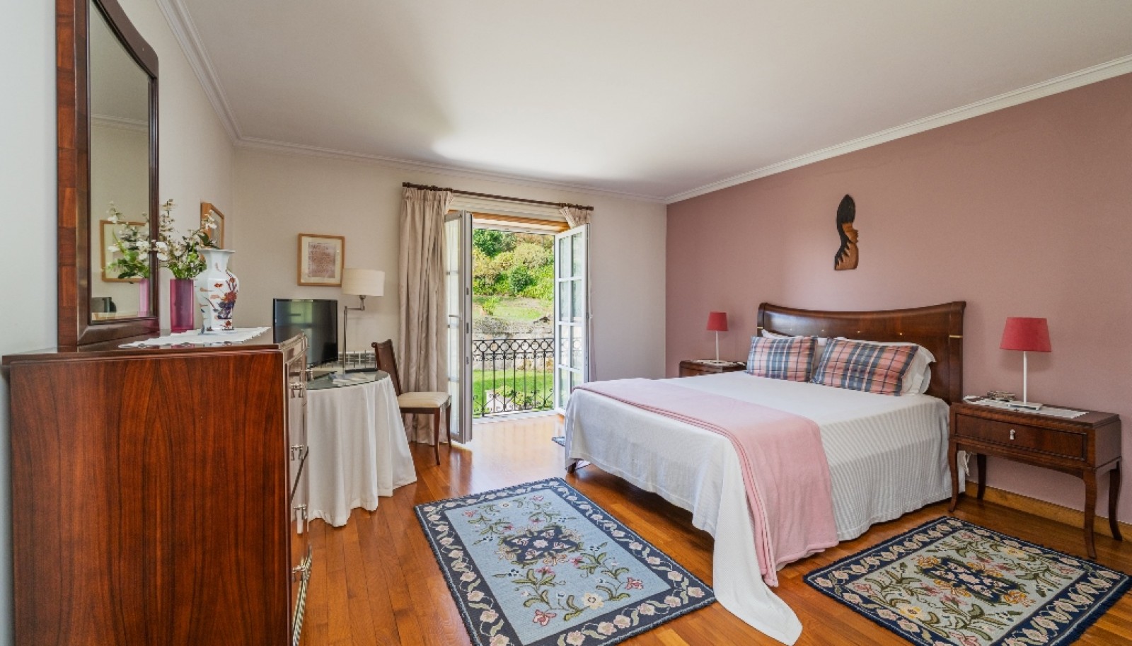 Villa de 6 chambres avec jardin et piscine à vendre Guimarães, Portugal_346048