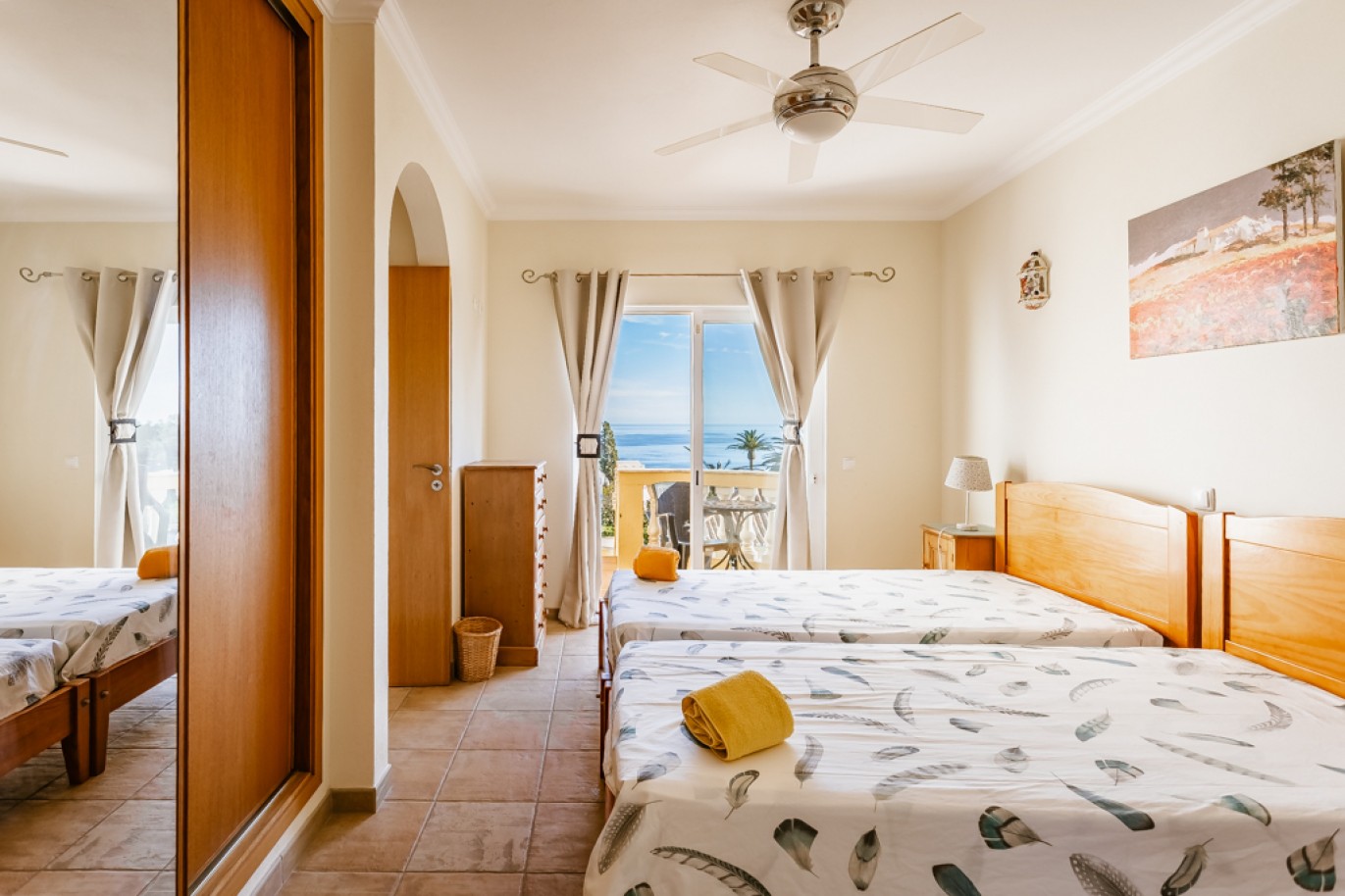 Villa mit Pool und Garage zu verkaufen in Salema, Algarve, Portugal_346314