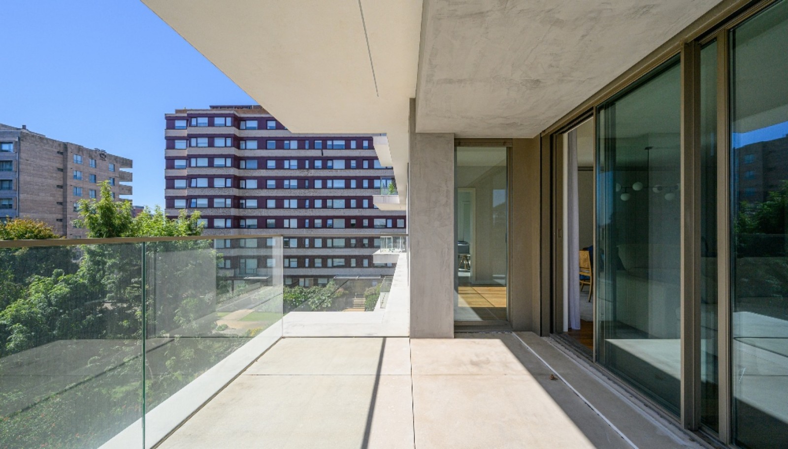 Vier schlafzimmer wohnung mit balkon zu verkaufen in Porto, Portugal_347676
