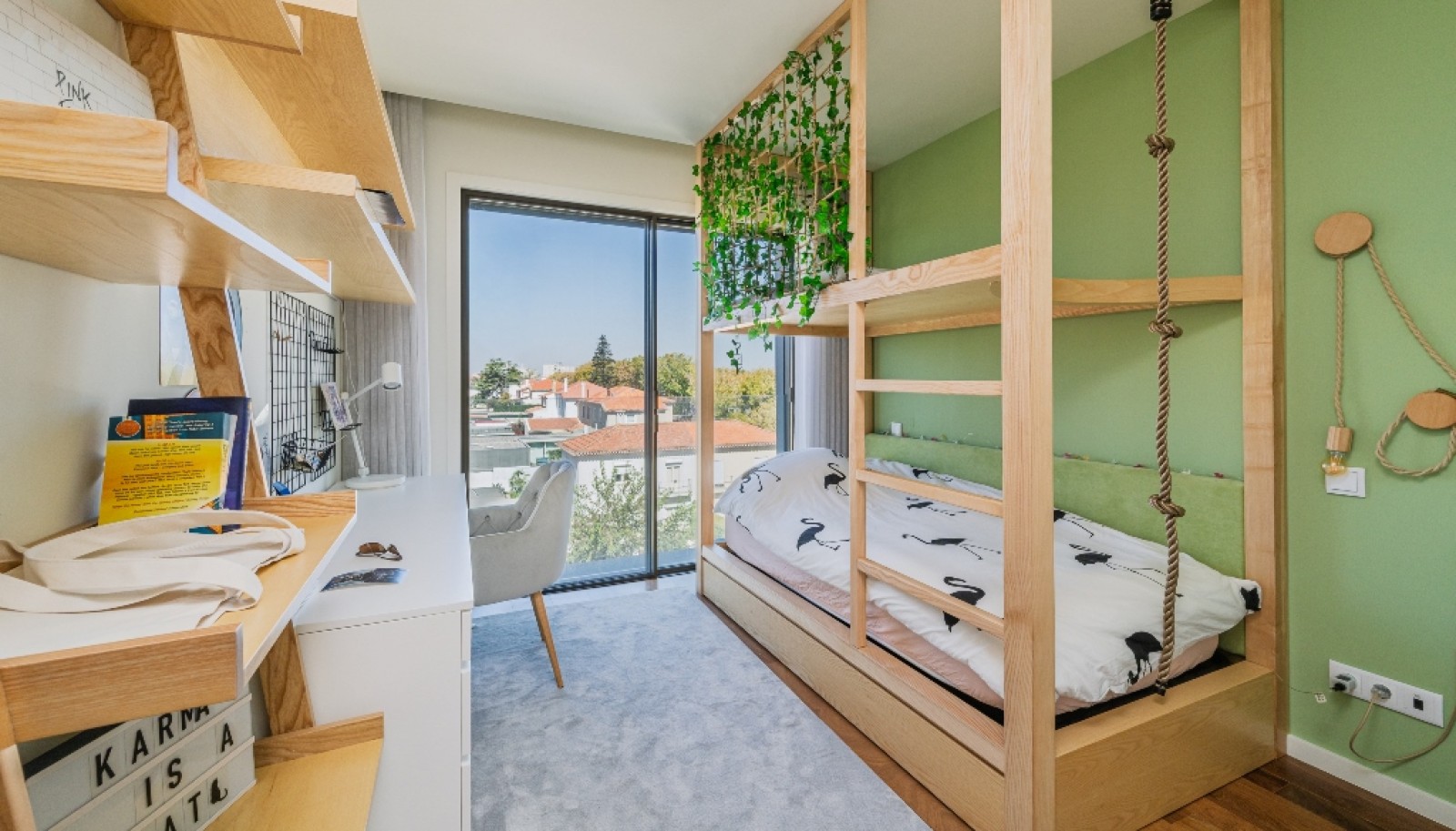 Vier schlafzimmer wohnung mit balkon zu verkaufen in Porto, Portugal_347698