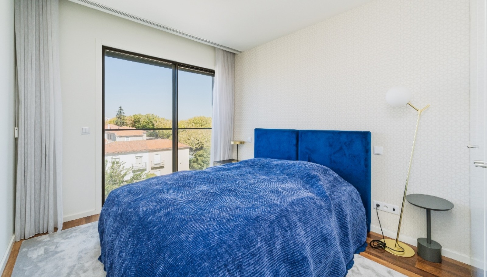 Vier schlafzimmer wohnung mit balkon zu verkaufen in Porto, Portugal_347706