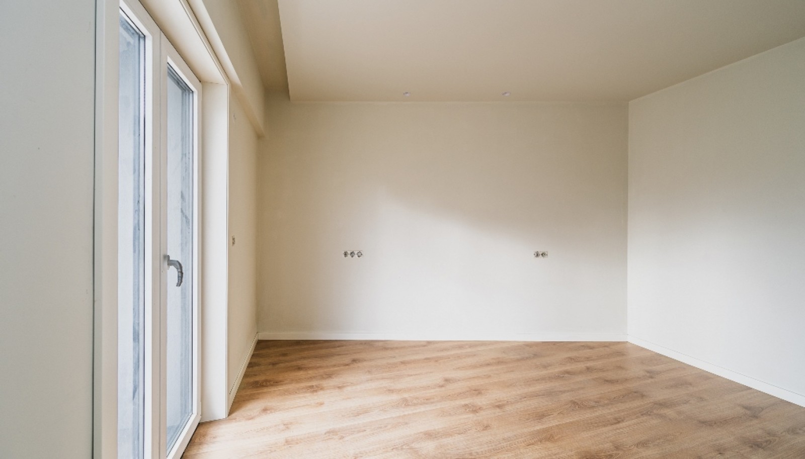 Apartamento T4 Duplex com jardim e varanda à venda nas Antas, Porto_347841