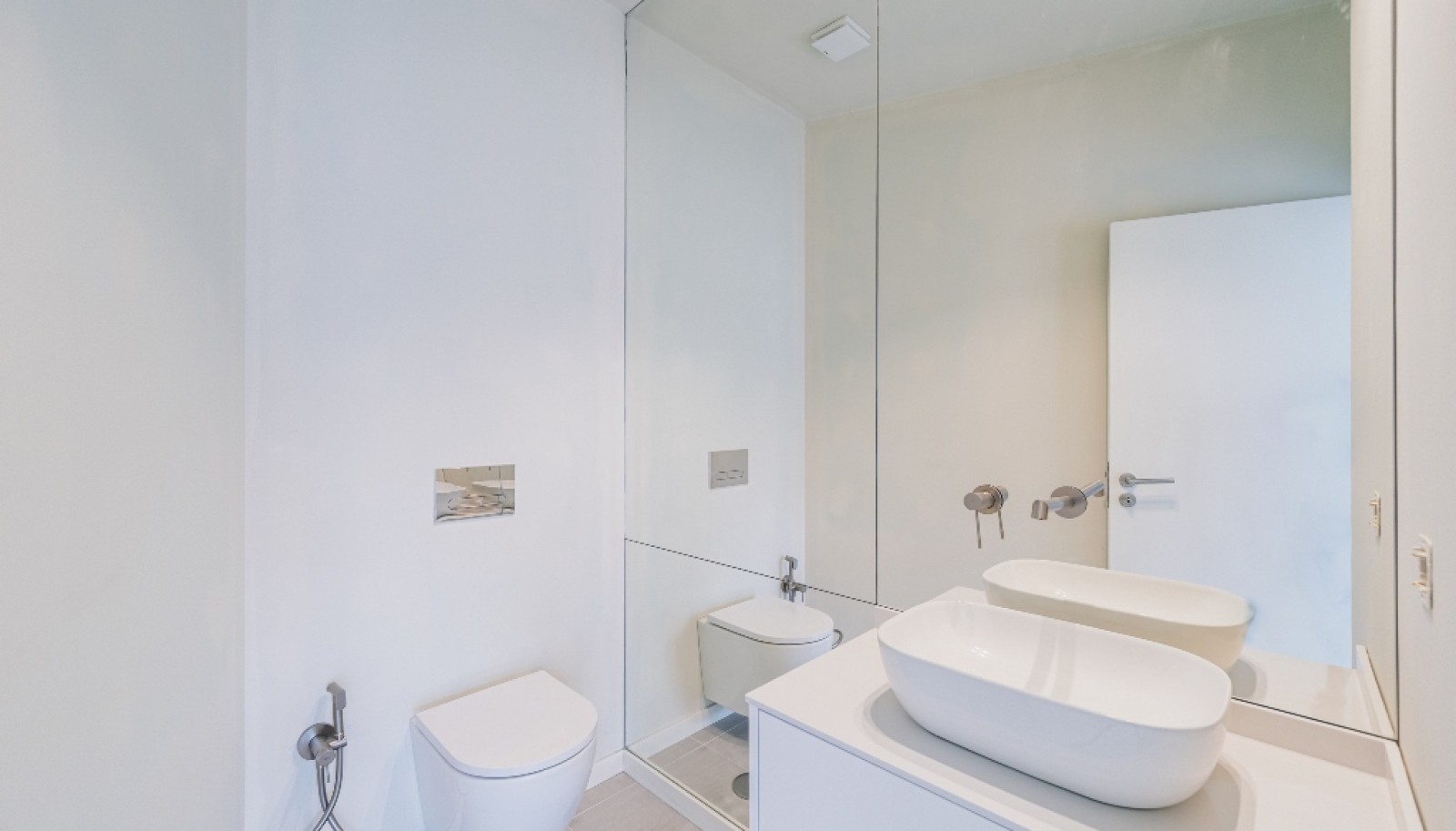 Apartamento T4 Duplex com jardim e varanda à venda nas Antas, Porto_347852