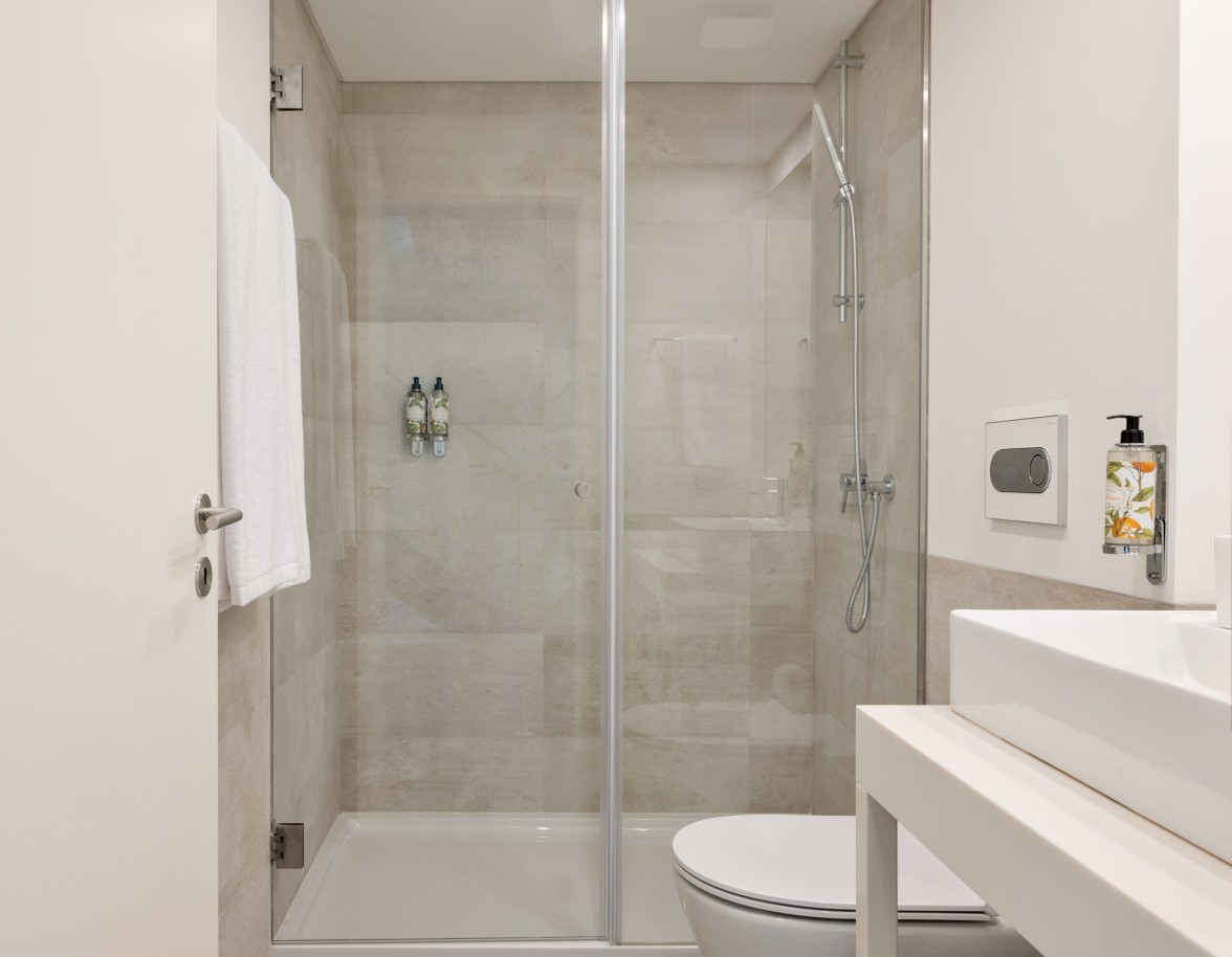 Apartamento novo com mezzanine e terraço, para venda, em V. N. Gaia, Portugal_348160