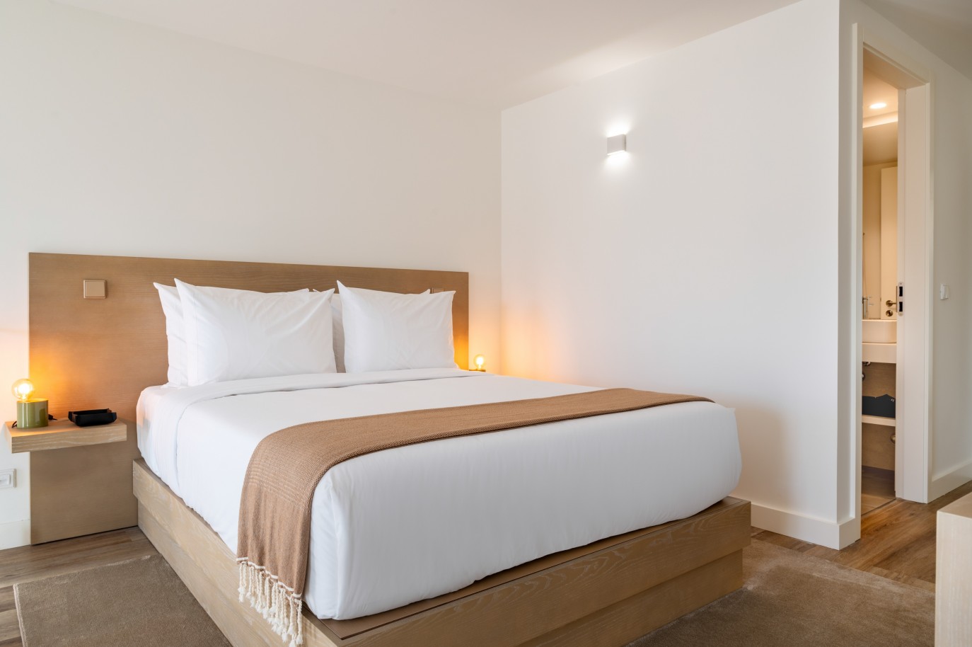 Apartamento novo com mezzanine e terraço, para venda, em V. N. Gaia, Portugal_348167