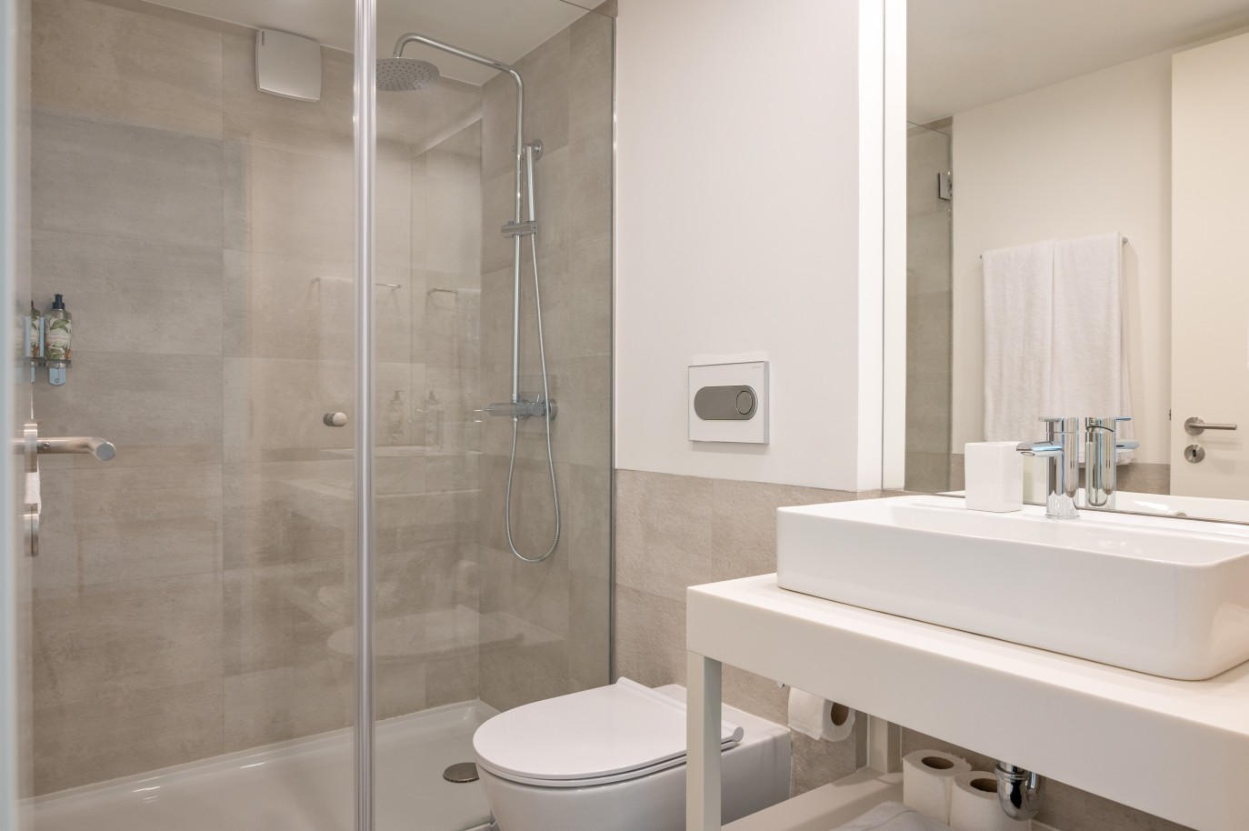 Apartamento novo com mezzanine e terraço, para venda, em V. N. Gaia, Portugal_348176