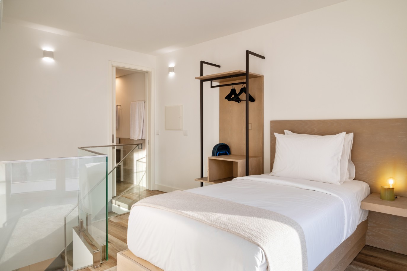 New villa with terrace, for sale, in V. N. Gaia, Portugal_348351