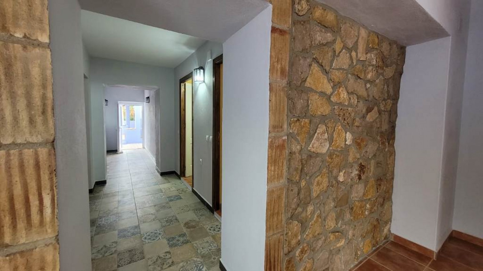 Renovierte 4-Schlafzimmer-Villa zu verkaufen Silves, Algarve, Portugal_349078