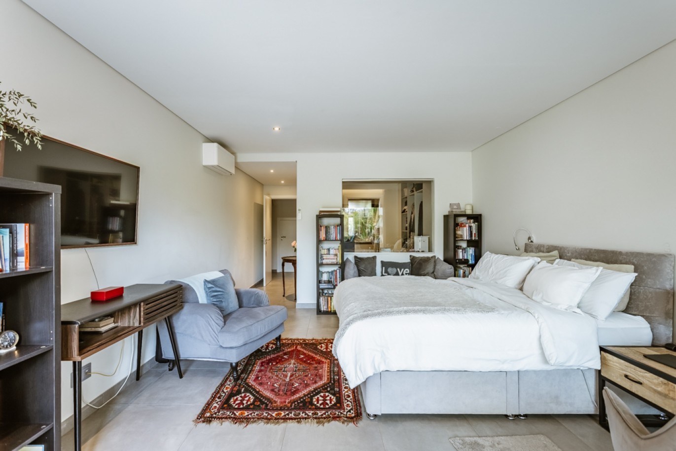 Moradia V4 com vista para rio Arade à venda em Lagoa, Algarve_349152