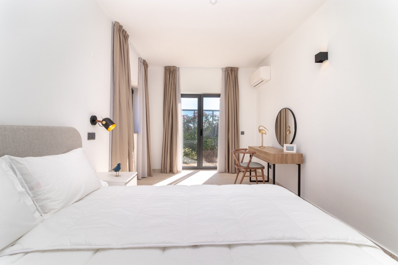 Villa with 3 Bedrooms, in luxury condominium, Carvoeiro, Algarve_349281