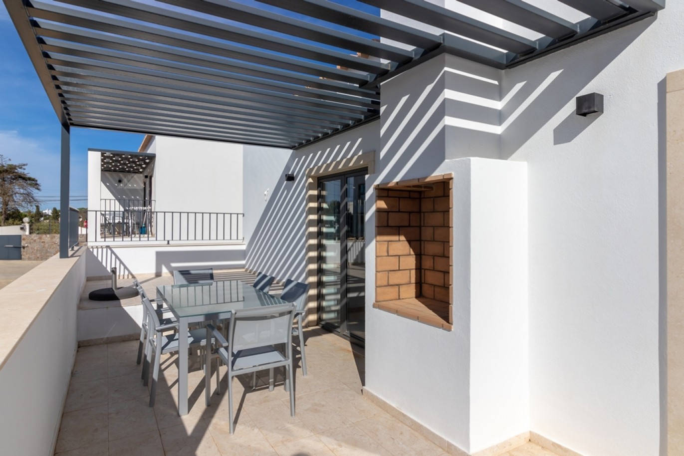 Villa with 3 Bedrooms, in luxury condominium, Carvoeiro, Algarve_349285
