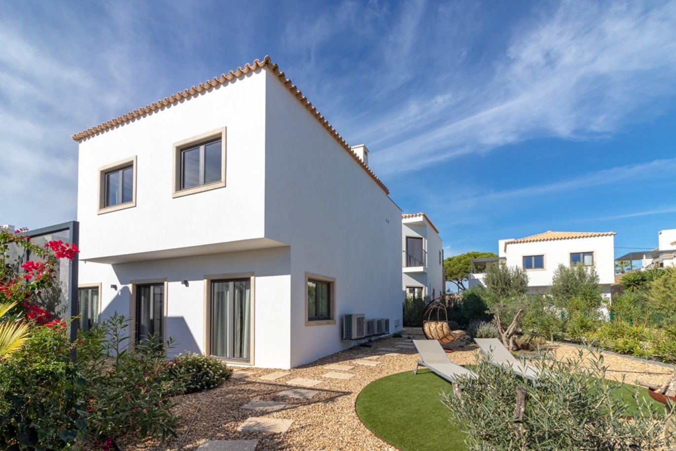 Villa with 3 Bedrooms, in luxury condominium, Carvoeiro, Algarve_349287