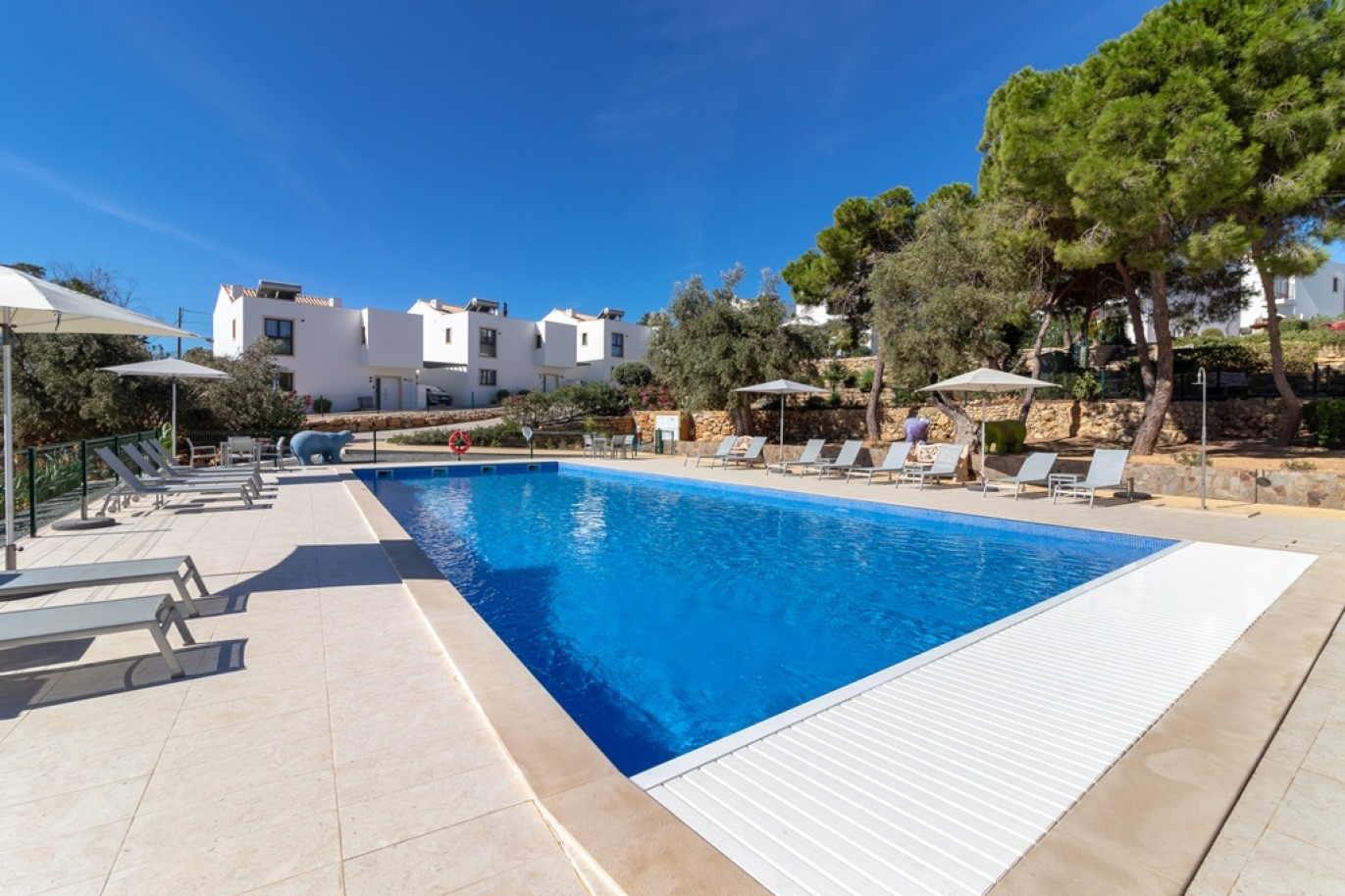 Villa with 3 Bedrooms, in luxury condominium, Carvoeiro, Algarve_349291