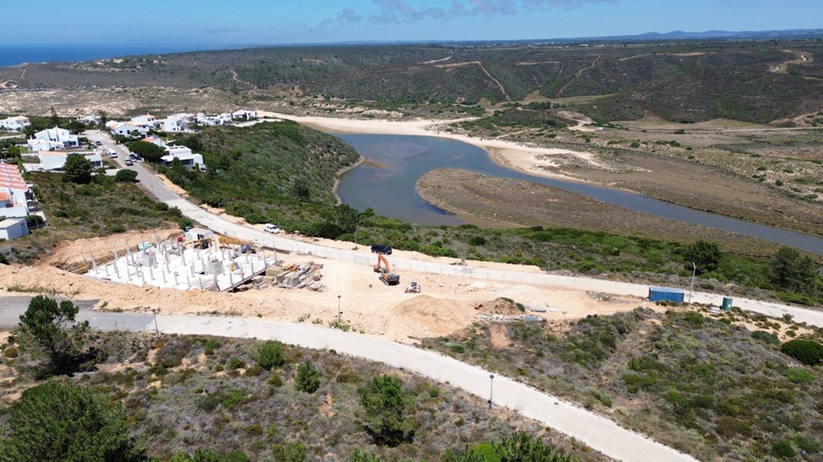 Apartamento T2+1 com varanda para venda em Aljezur, Algarve_349336