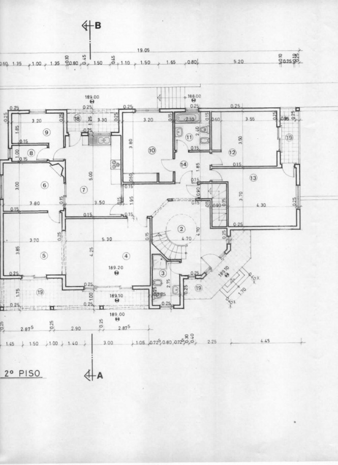4+1-Schlafzimmer-Villa, nahe dem Zentrum von Loulé, Algarve_350012