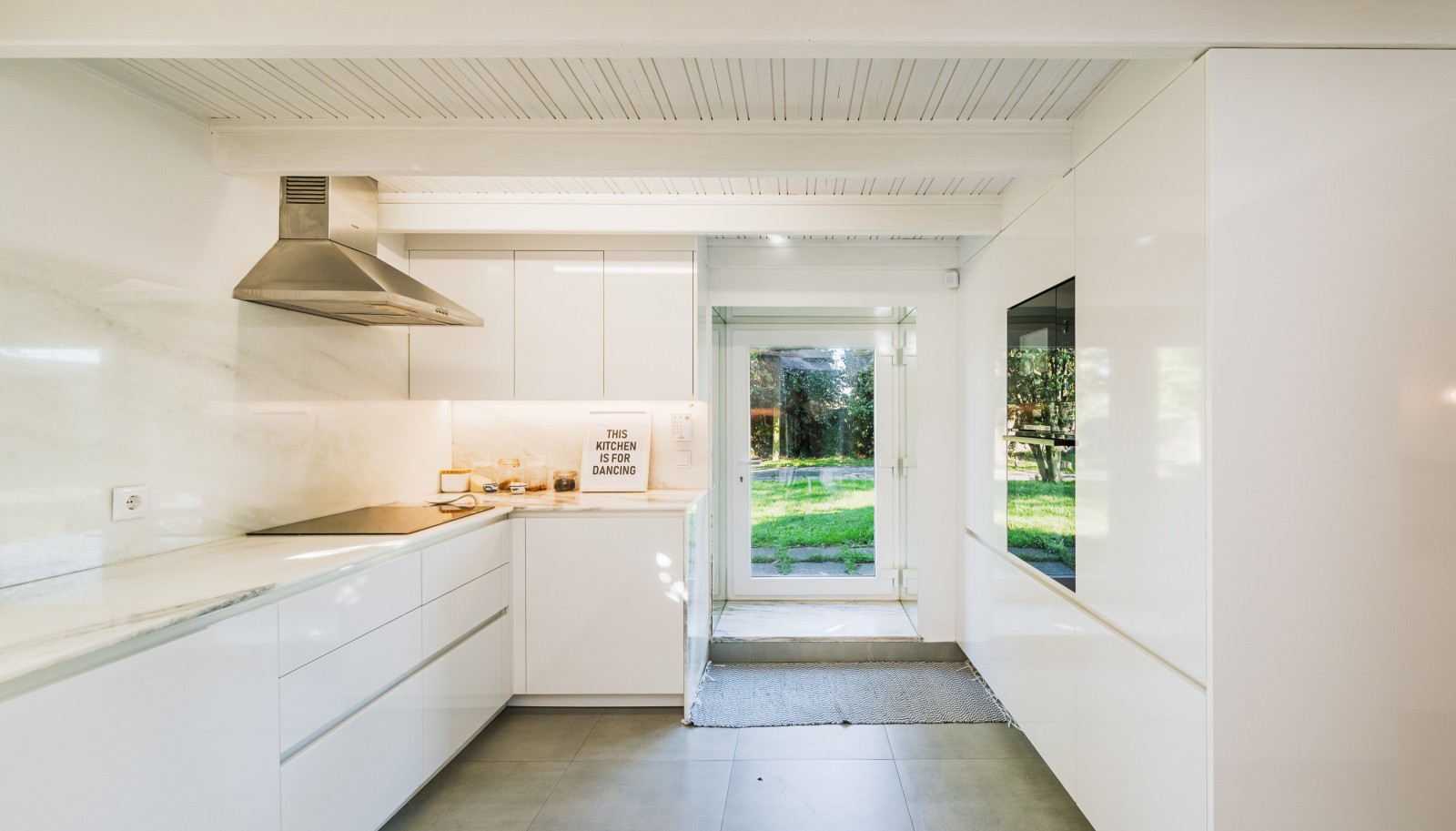 Drei-zimmer-Villa mit garten und pool zu verkaufen in Maia, Portugal_350361