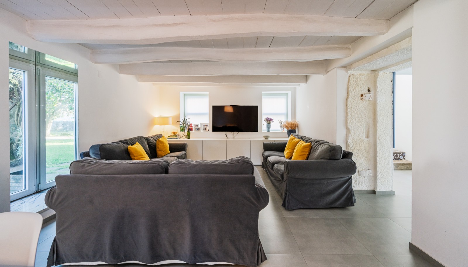 Drei-zimmer-Villa mit garten und pool zu verkaufen in Maia, Portugal_350364