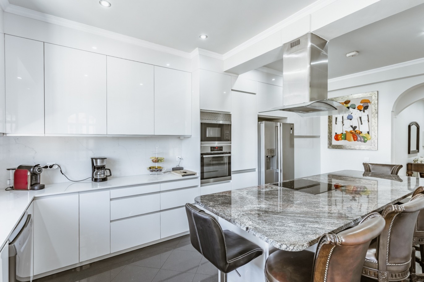 Villa 5 dormitorios y piscina en venta en Albufeira, Algarve, Portugal_350493