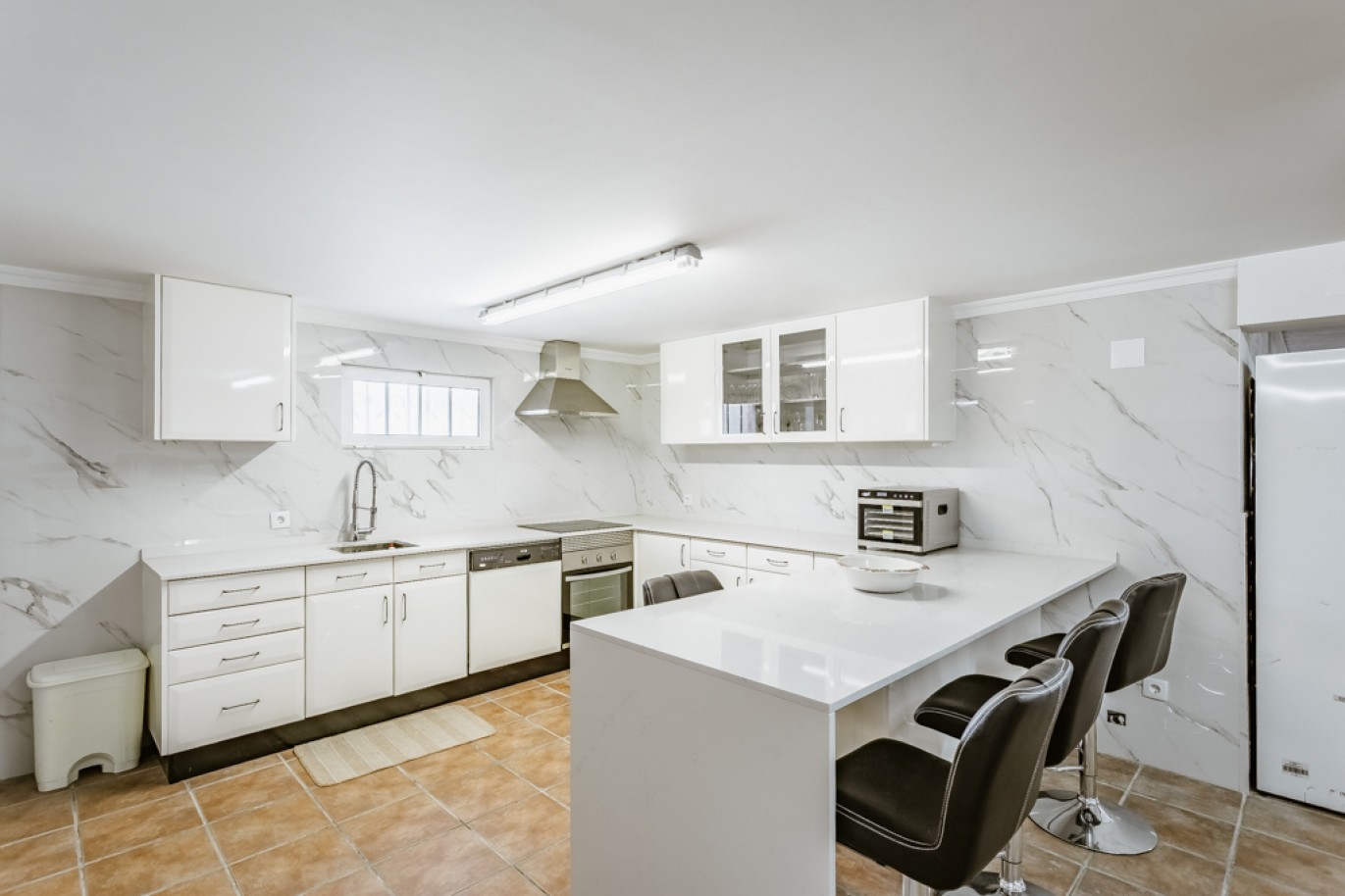 Villa 5 dormitorios y piscina en venta en Albufeira, Algarve, Portugal_350508