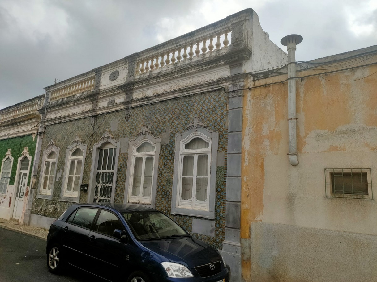 Prédio em ruína para venda em Olhão, Algarve_350531