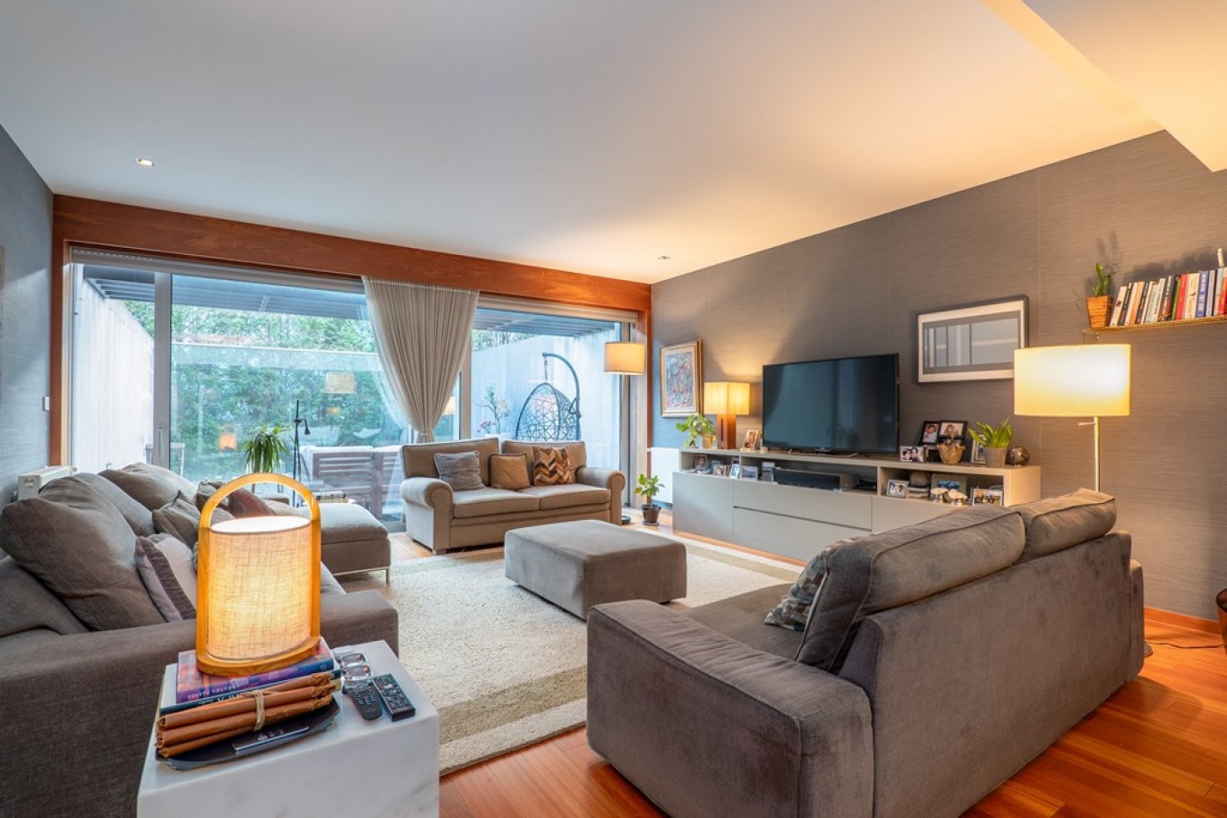 Villa de 4 dormitorios con jardín en venta en Oporto, Portugal_350645