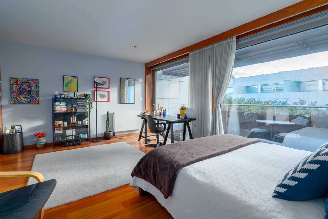 Villa de 4 dormitorios con jardín en venta en Oporto, Portugal_350667