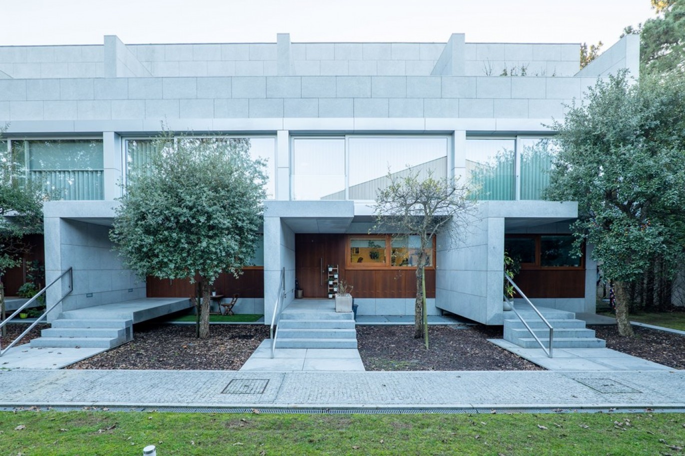 Villa de 4 dormitorios con jardín en venta en Oporto, Portugal_350687