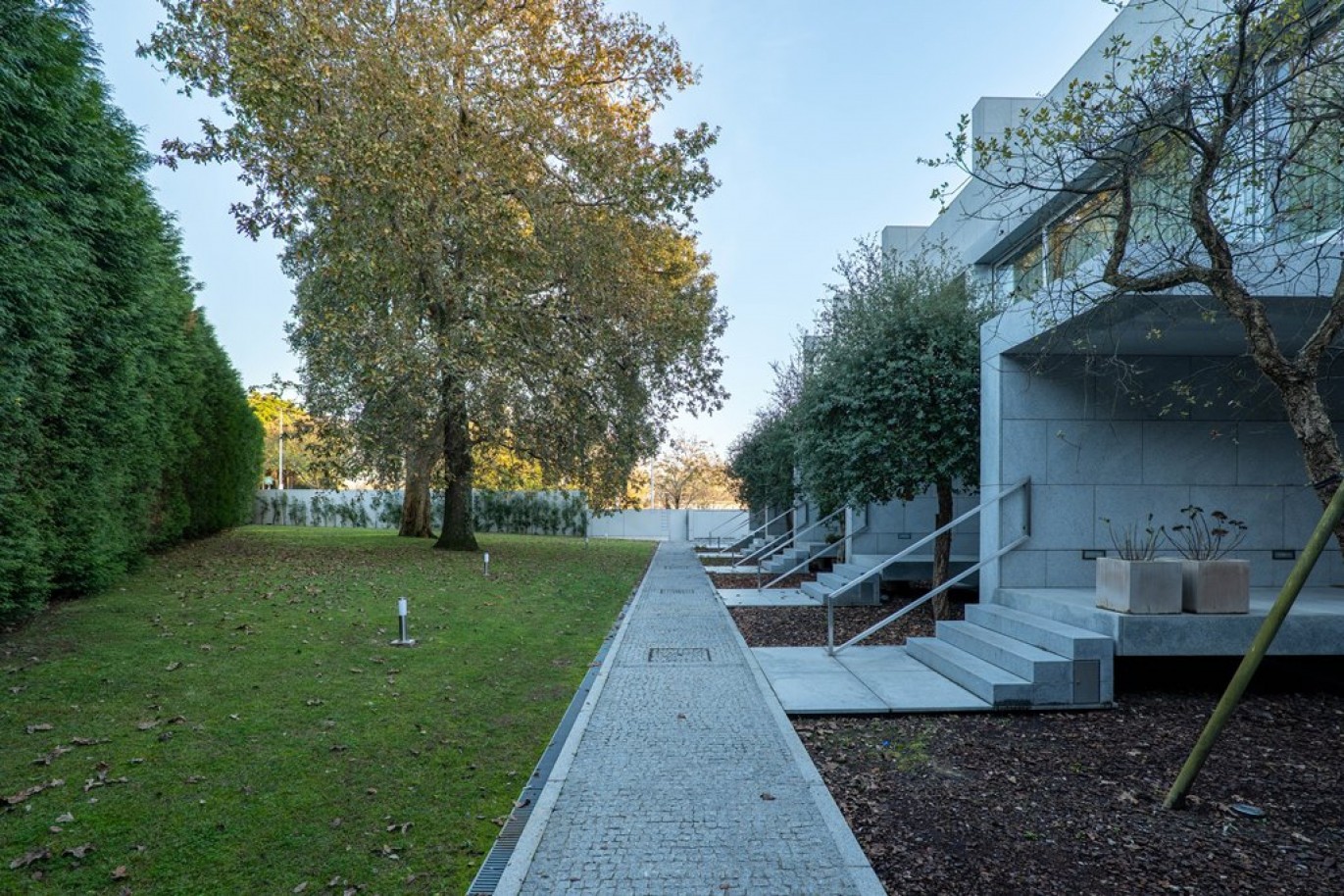 Villa de 4 dormitorios con jardín en venta en Oporto, Portugal_350689