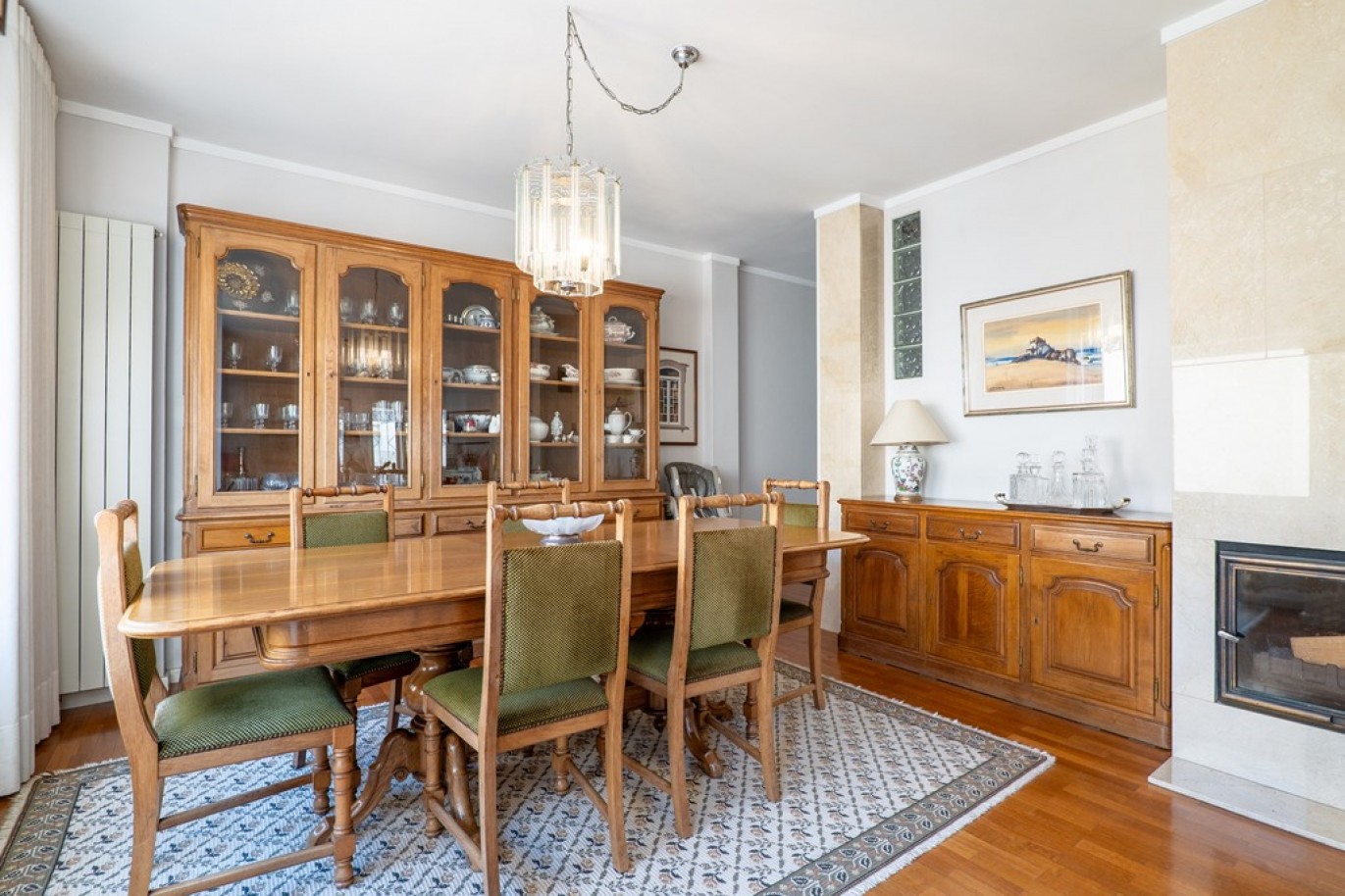 Four bedroom villa with outdoor space for sale Leça Palmeira, Portugal_350740