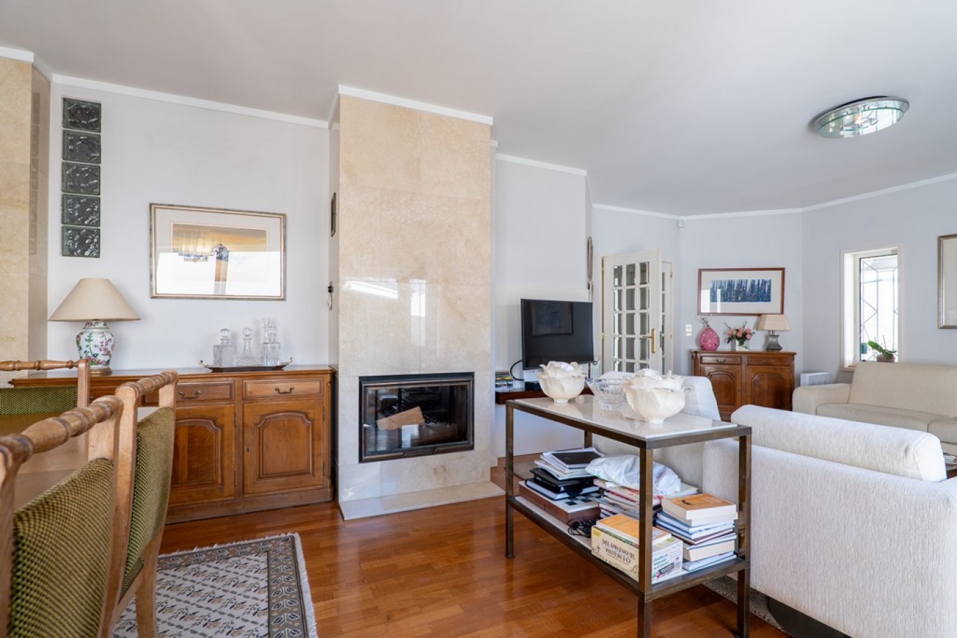 Four bedroom villa with outdoor space for sale Leça Palmeira, Portugal_350741