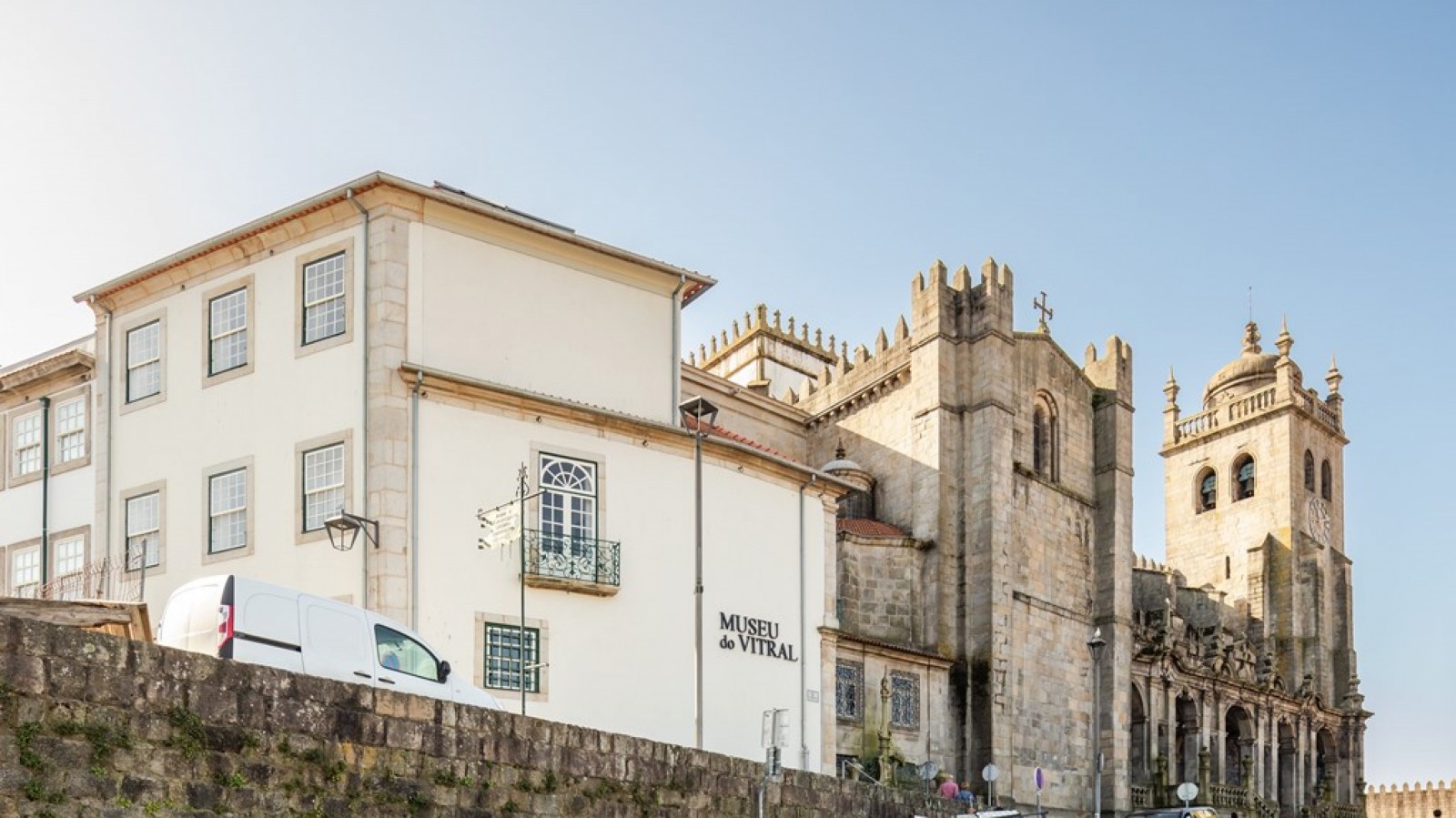 Prédio reabilitado para vender na Sé do Porto_350875