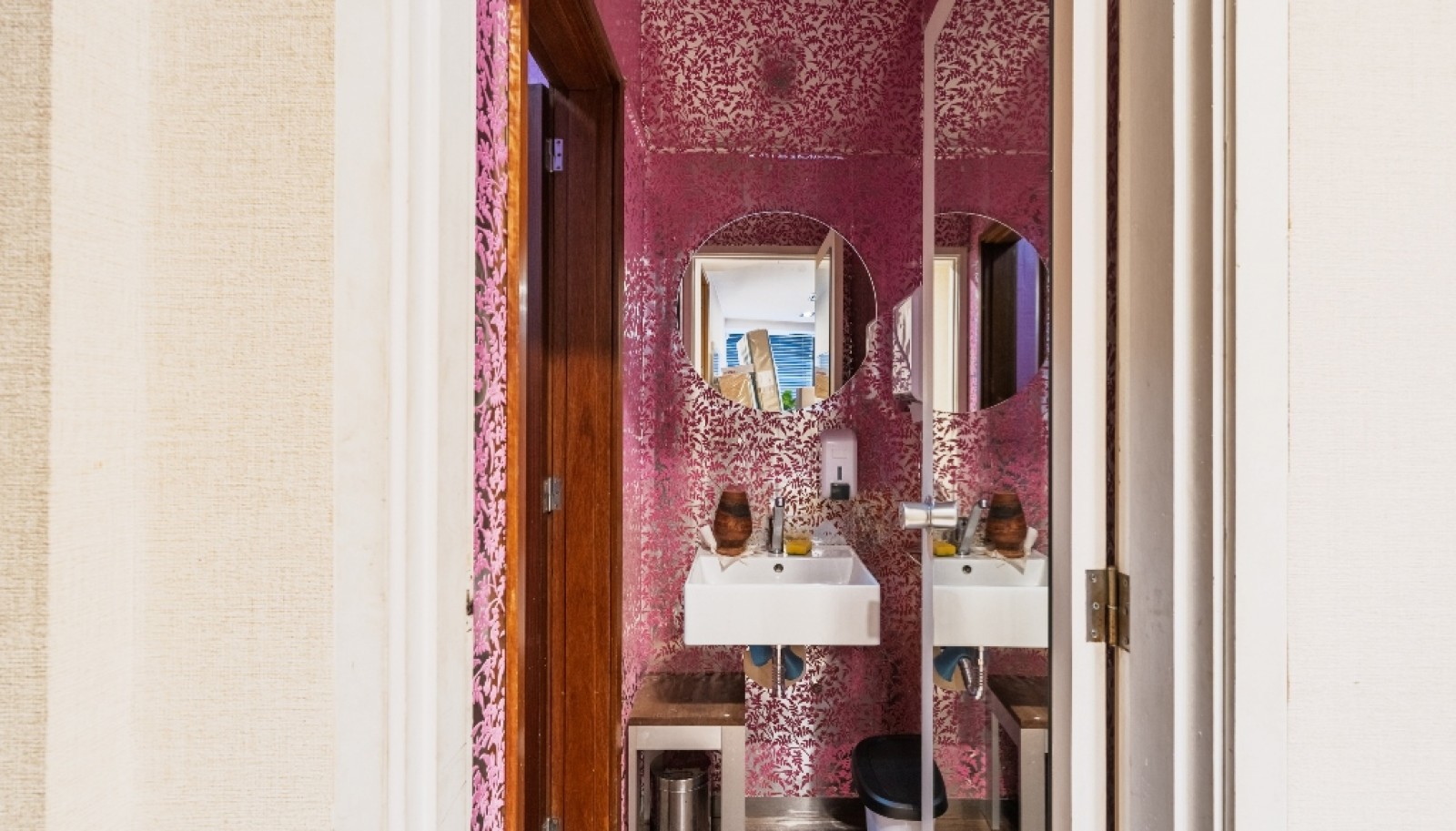 Geschäft zu verkaufen in der Avenida da Boavista in Porto, Portugal_351587