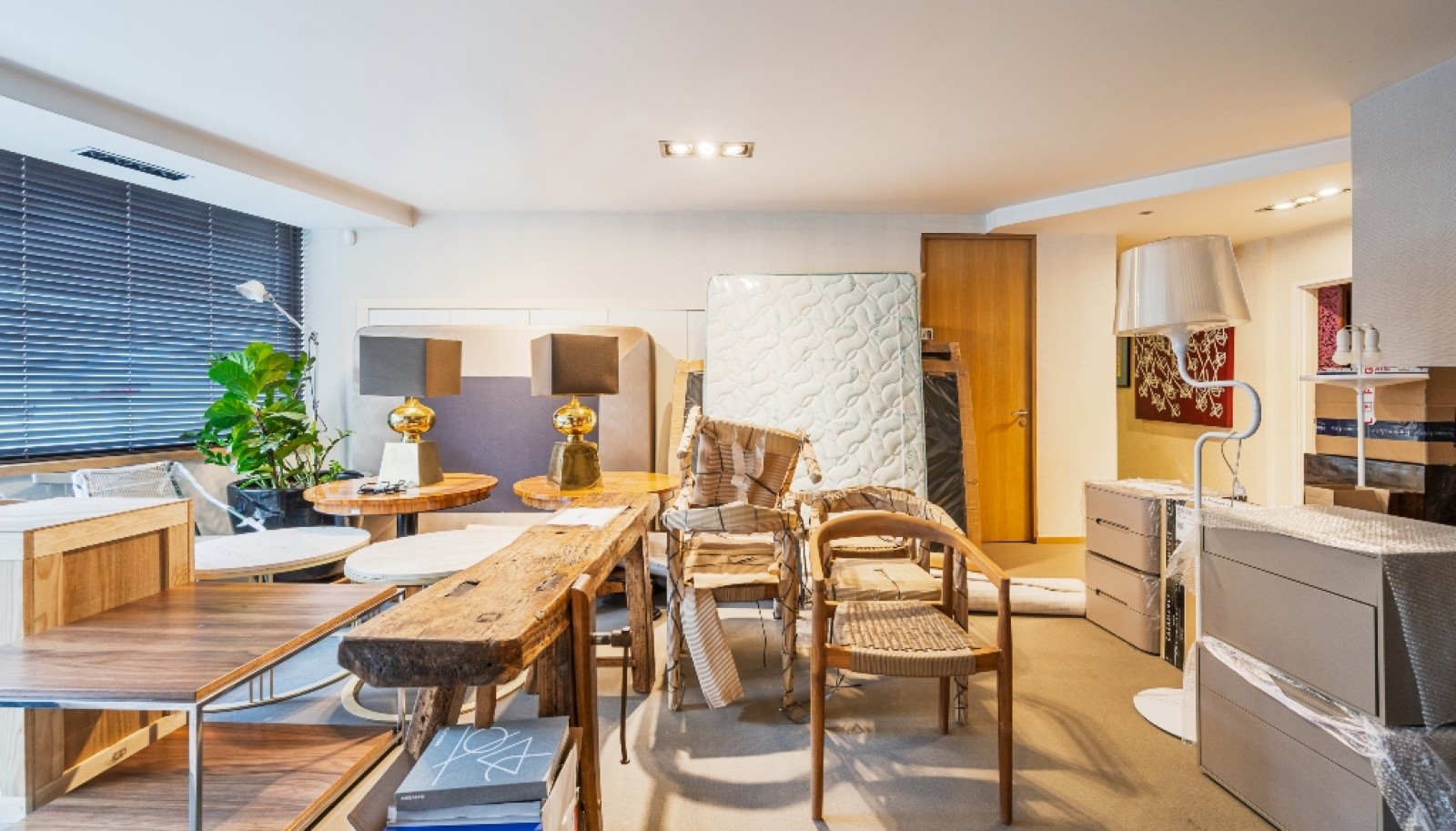 Geschäft zu verkaufen in der Avenida da Boavista in Porto, Portugal_351591