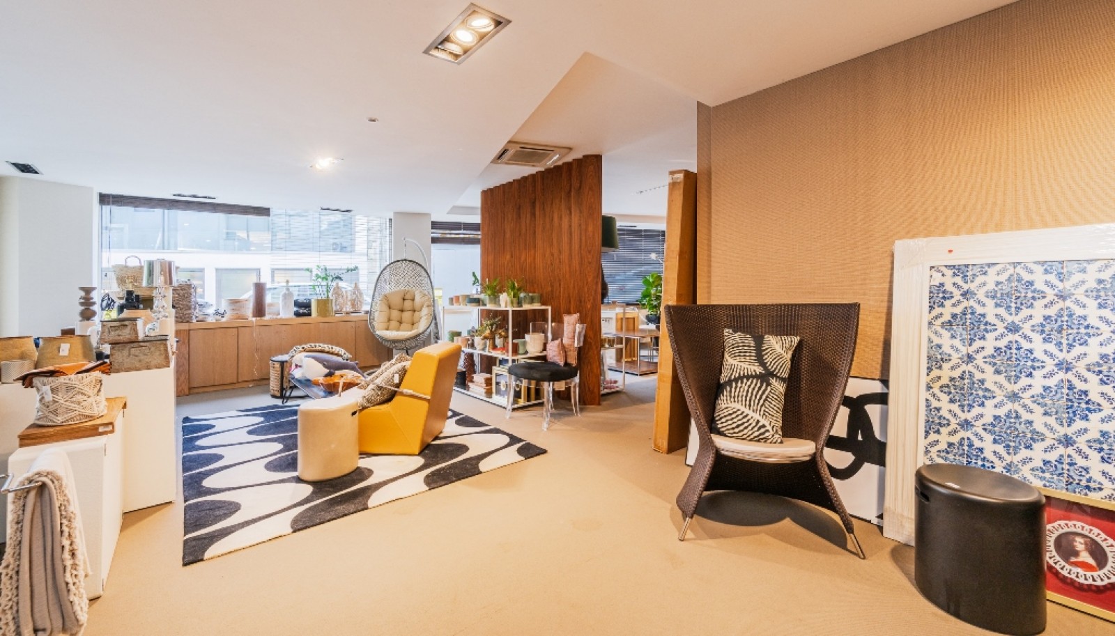 Geschäft zu verkaufen in der Avenida da Boavista in Porto, Portugal_351594