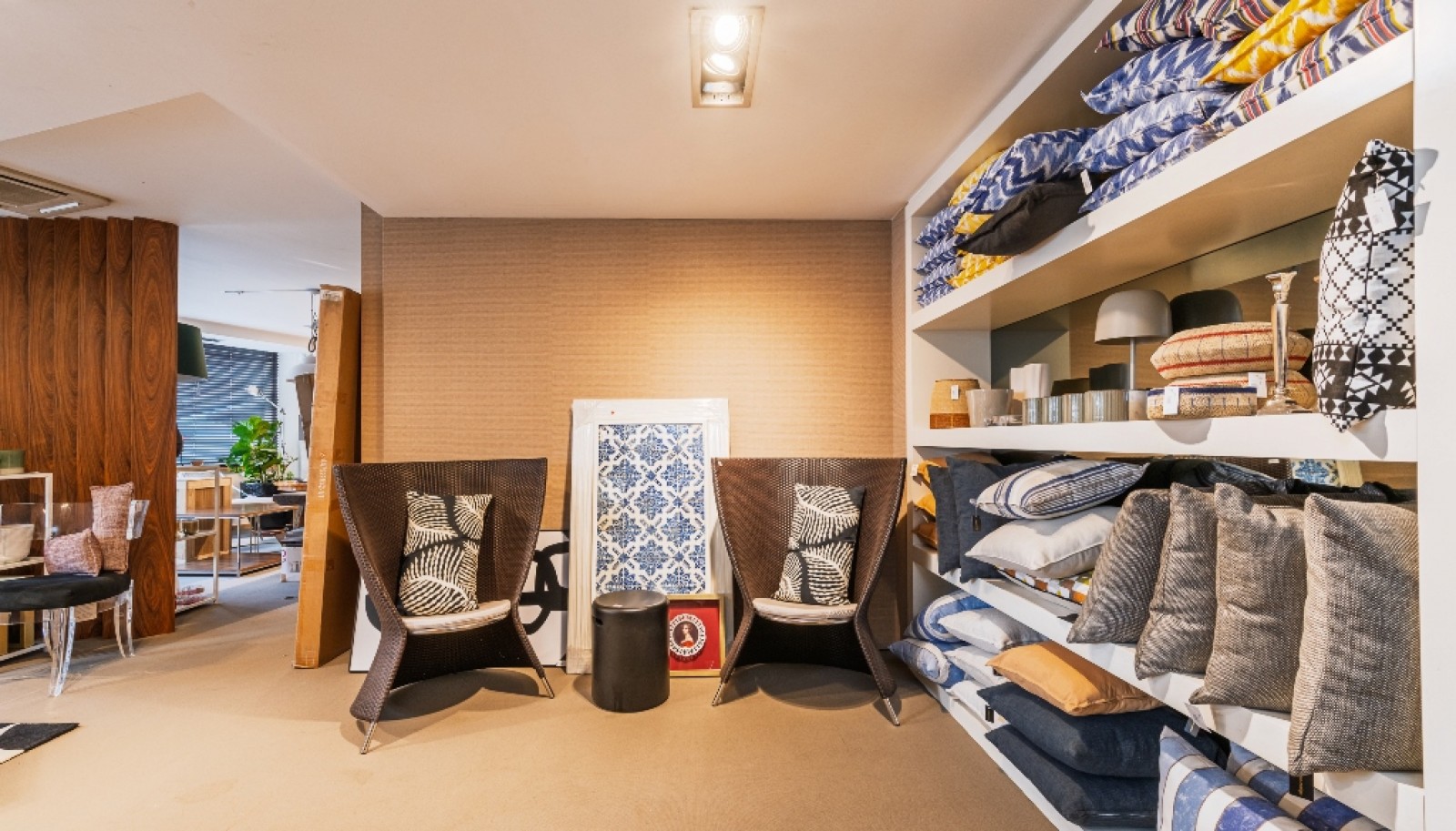 Geschäft zu verkaufen in der Avenida da Boavista in Porto, Portugal_351595