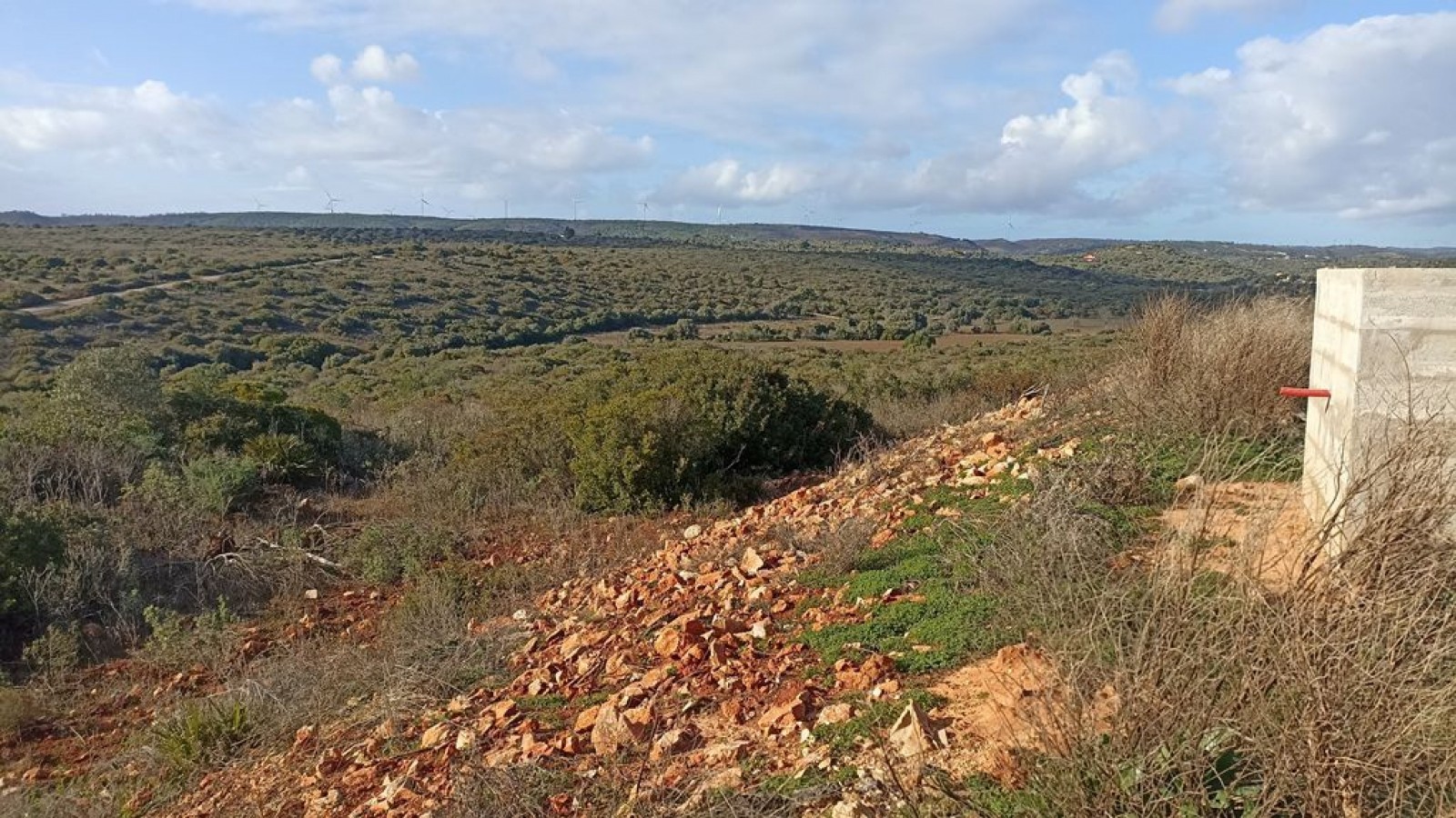 Lote urbano para moradia para venda na Luz, Algarve_351832