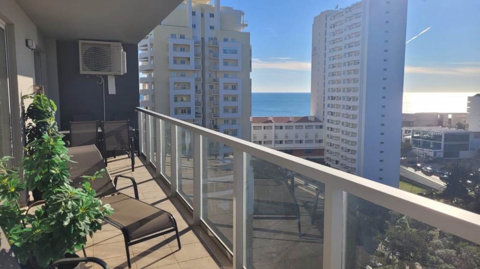 2-bedroom Apartment with sea view for sale Portimão, Algarve, Portugal_351858