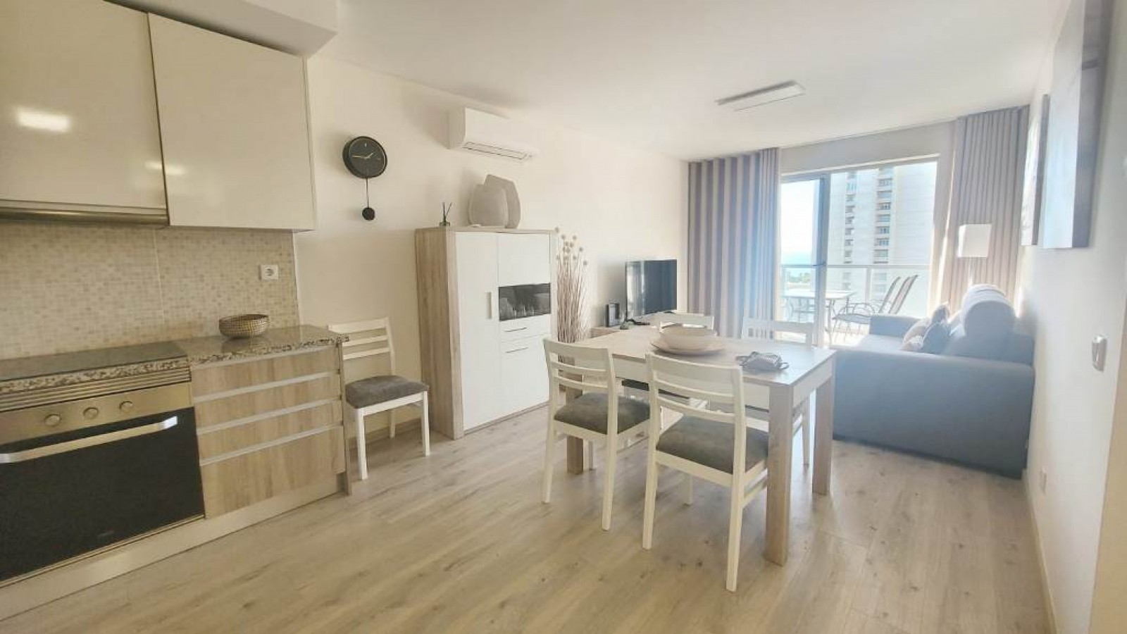 2-bedroom Apartment with sea view for sale Portimão, Algarve, Portugal_351862