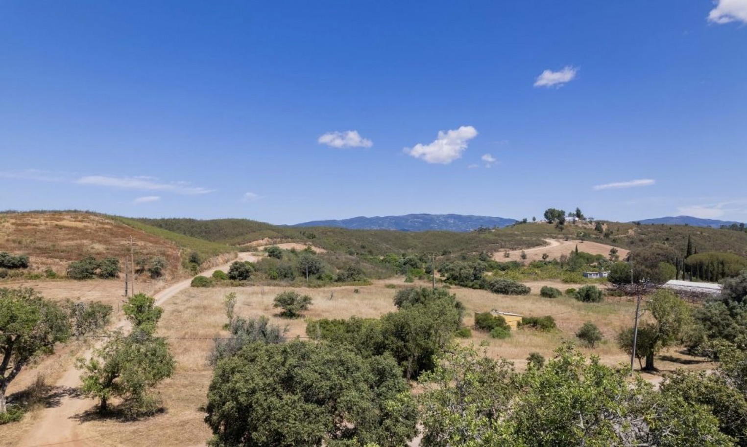 Villa 3 dormitorios y piscina en venta en Portimão, Algarve, Portugal_351875