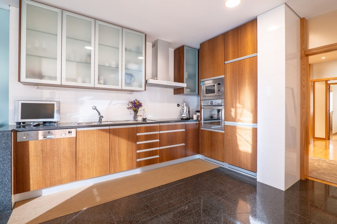 Apartamento T3 com varanda à venda perto do mar em Vila do Conde_351923