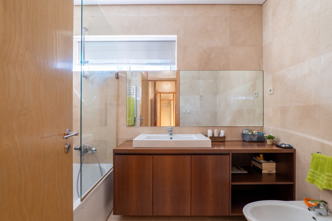 Apartamento T3 com varanda à venda perto do mar em Vila do Conde_351926