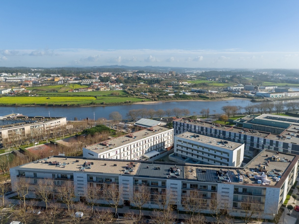 Apartamento T3 com varanda à venda perto do mar em Vila do Conde_351962