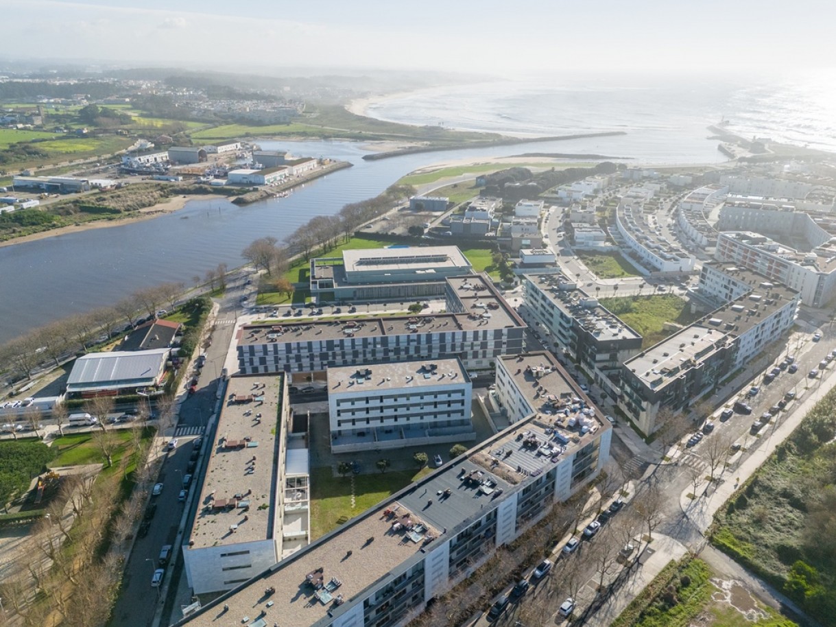 Apartamento T3 com varanda à venda perto do mar em Vila do Conde_351968