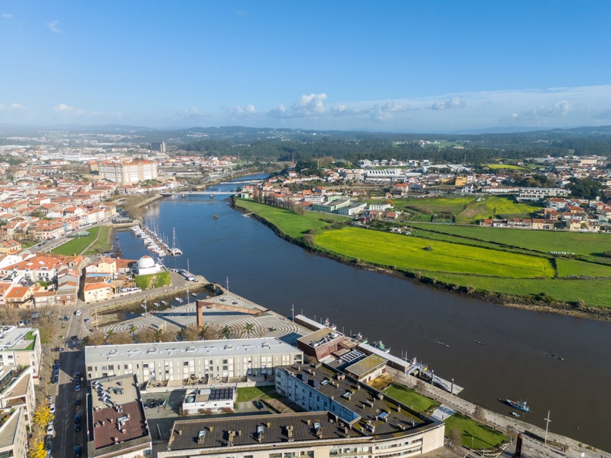 Apartamento T3 com varanda à venda perto do mar em Vila do Conde_351970
