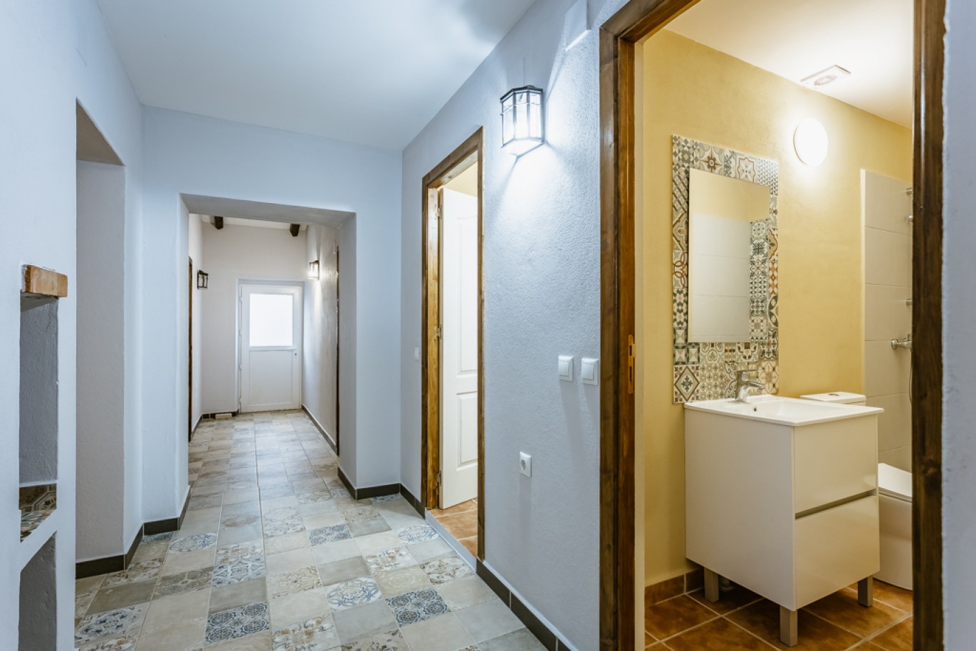 Renovierte 4-Schlafzimmer-Villa zu verkaufen Silves, Algarve, Portugal_352245