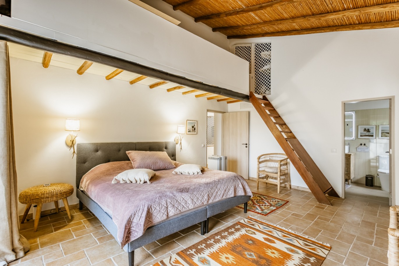 Fantastic property for sale in Portimão, Algarve, Portugal_352273