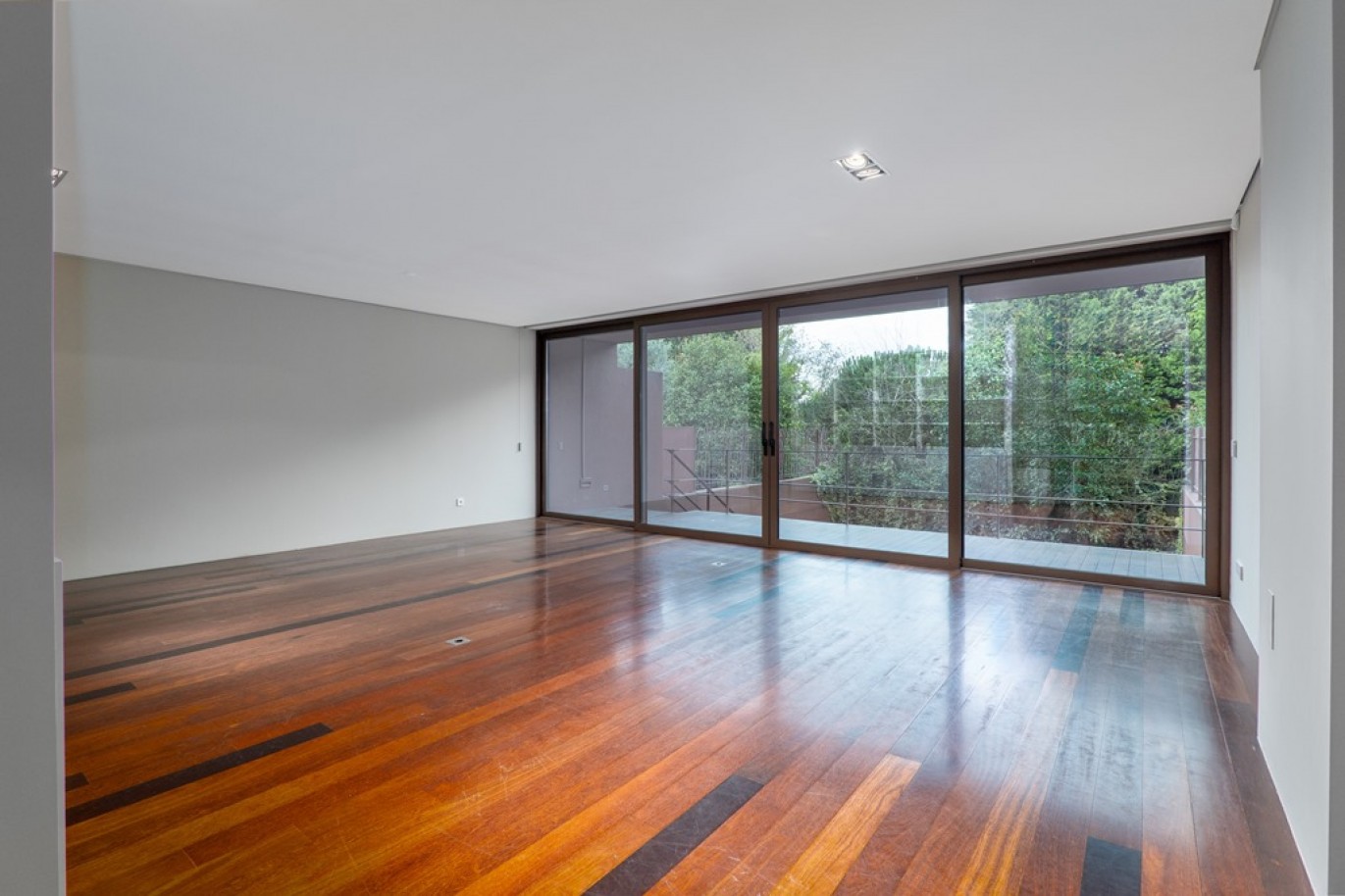 Moradia V5 com jardim para venda junto ao Parque da Cidade no Porto_352328