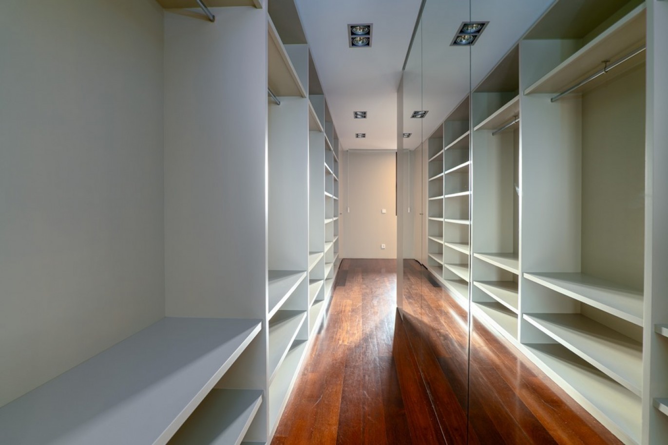 Moradia V5 com jardim para venda junto ao Parque da Cidade no Porto_352368