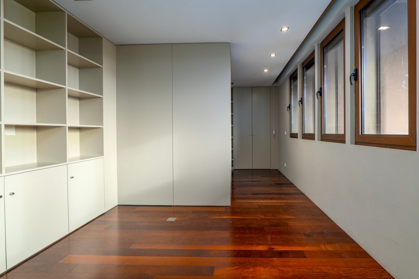 Moradia V5 com jardim para venda junto ao Parque da Cidade no Porto_352370